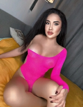 Alexandra (Shemale) Alexandra (Shemale)