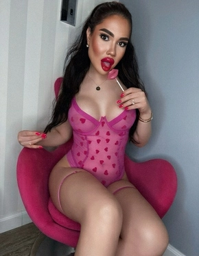 Alexandra (Shemale) Alexandra (Shemale)